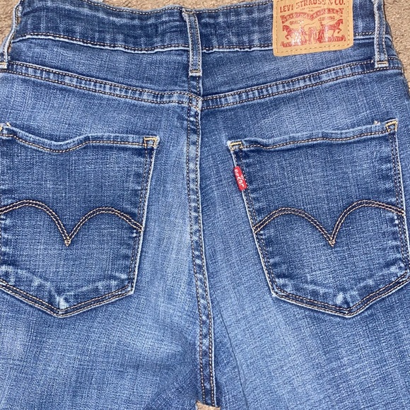 LEVIS JEANS - Picture 3 of 3